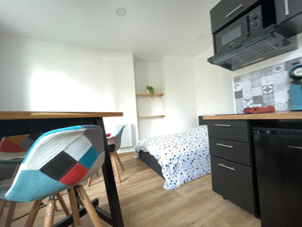 Le Montgy - Studio Tout Confort A Royat National N1 Экстерьер фото